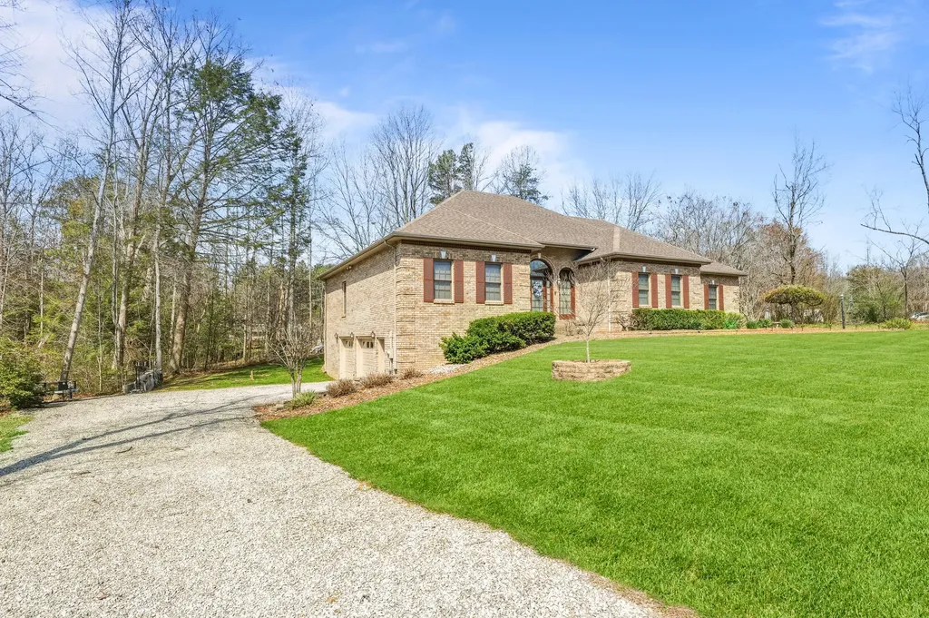 286 Ponderosa Trail Corbin KY 40701