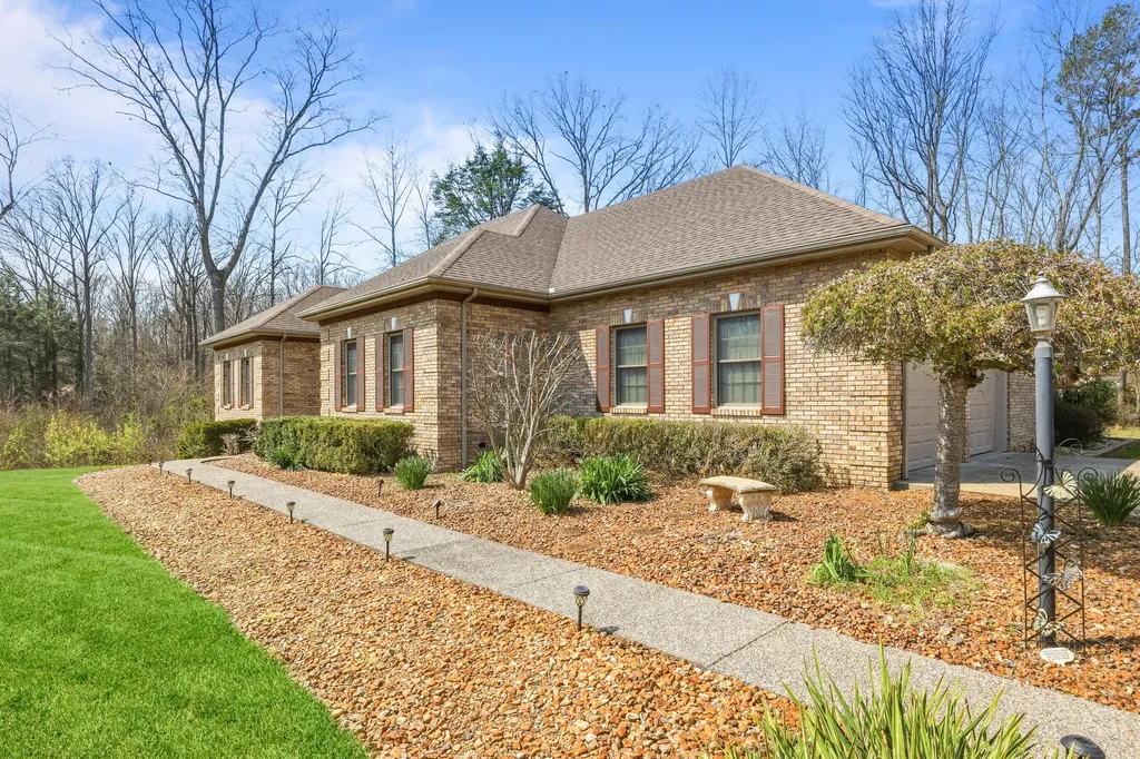 286 Ponderosa Trail Corbin KY 40701