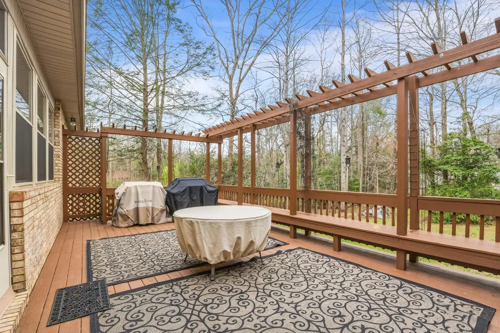286 Ponderosa Trail Corbin KY 40701