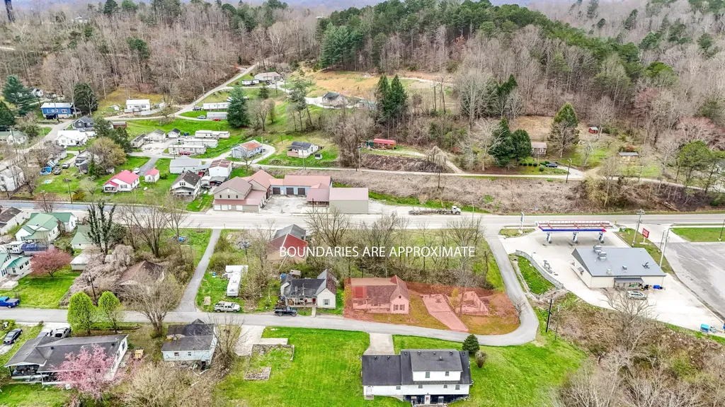 36 And 38 Mullins Street Livingston KY 40445