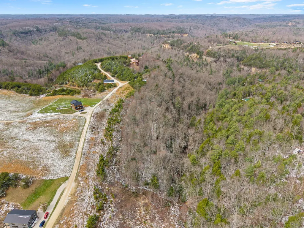 Lot #17 Shawnee Run Rogers KY 41365