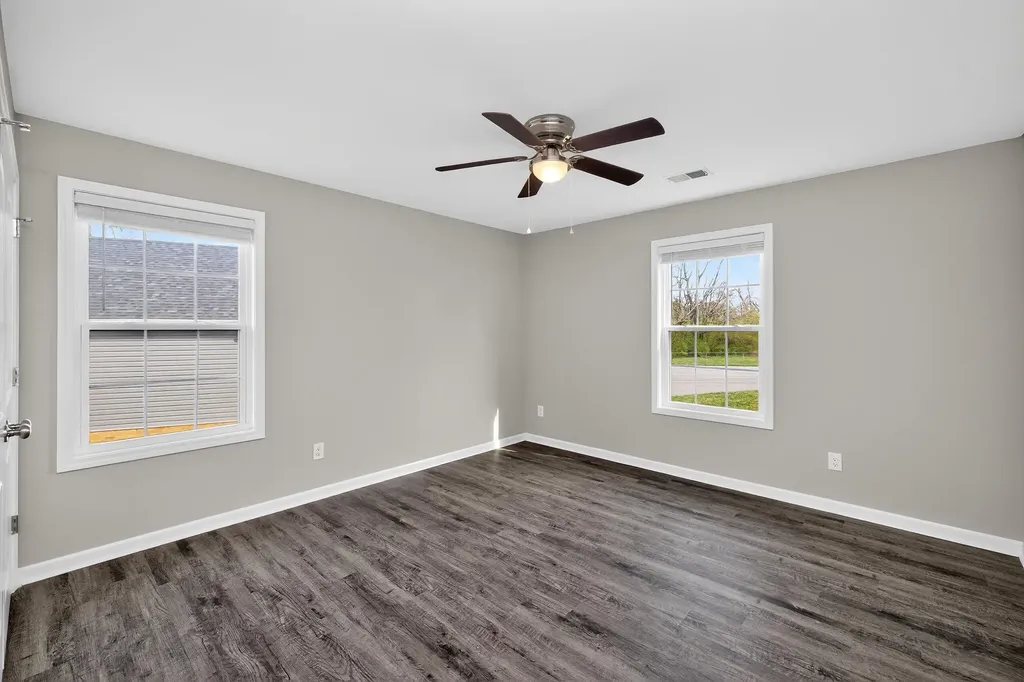 103 Dean Drive Harrodsburg KY 40330