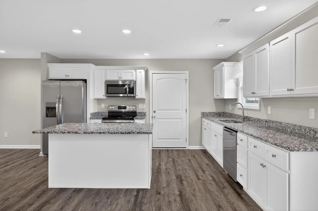 103 Dean Drive Harrodsburg KY 40330