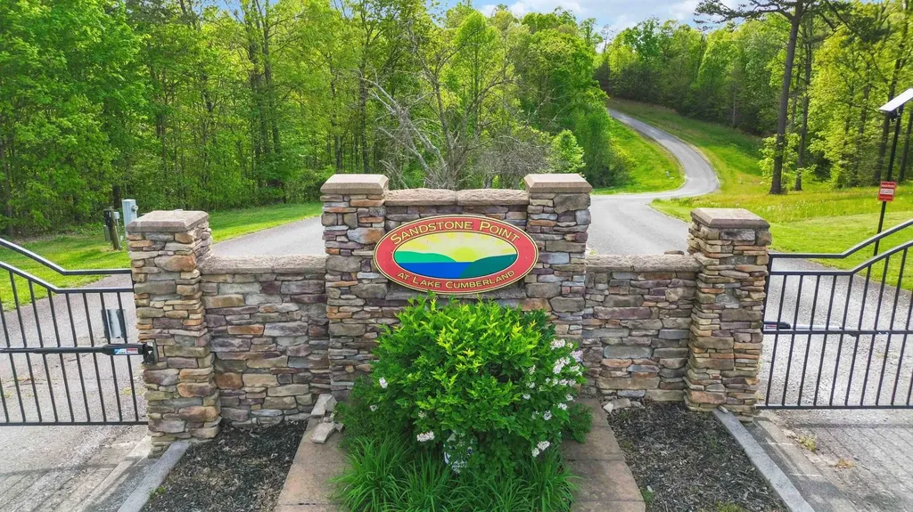 Lot 90 Sandstone Point Trail Monticello KY 42633