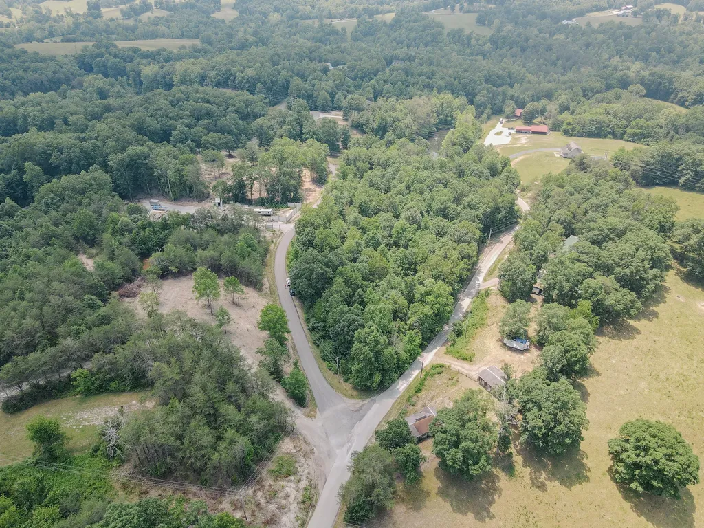 Lot 7 Woods Trail Drive Irvine KY 40336