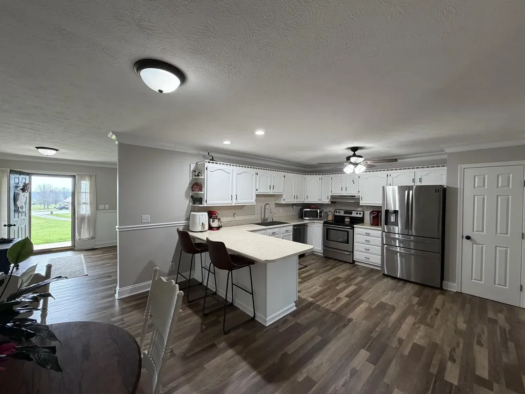 1000 Double M Lane Mt Sterling KY 40353