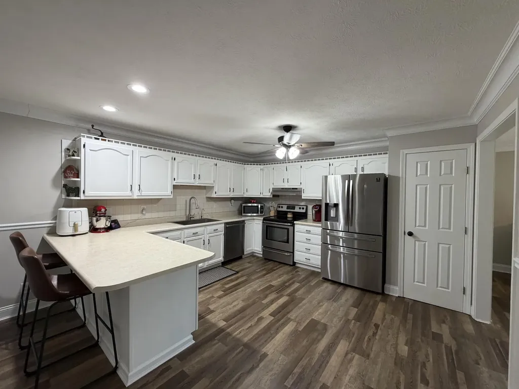 1000 Double M Lane Mt Sterling KY 40353