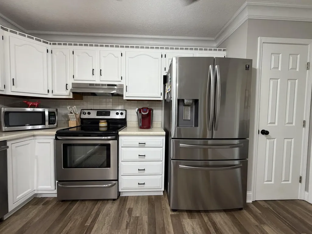 1000 Double M Lane Mt Sterling KY 40353