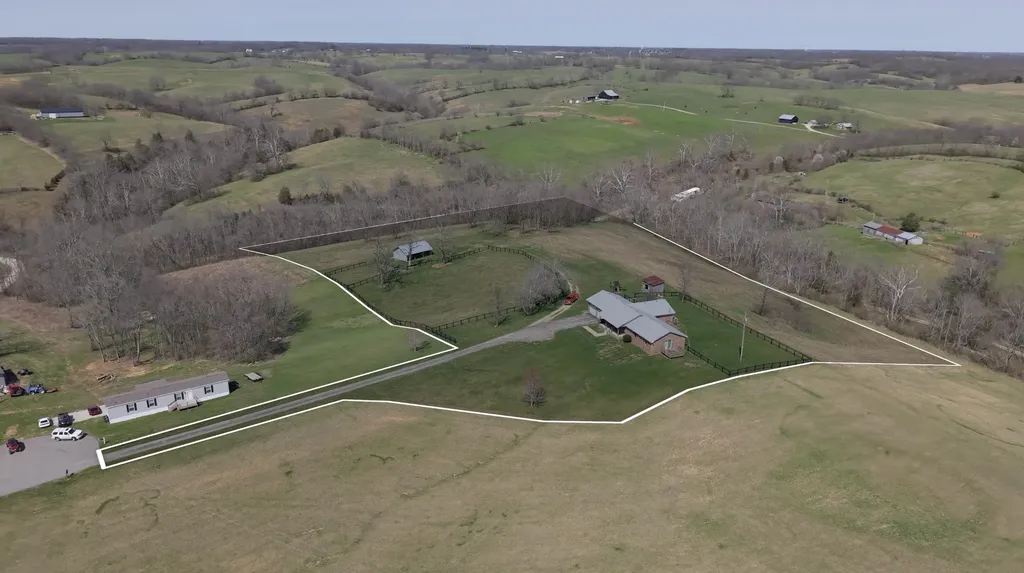 1000 Double M Lane Mt Sterling KY 40353