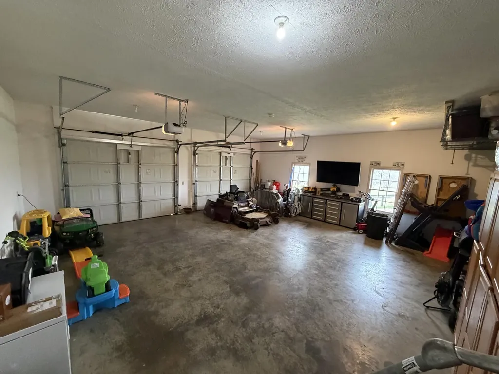 1000 Double M Lane Mt Sterling KY 40353