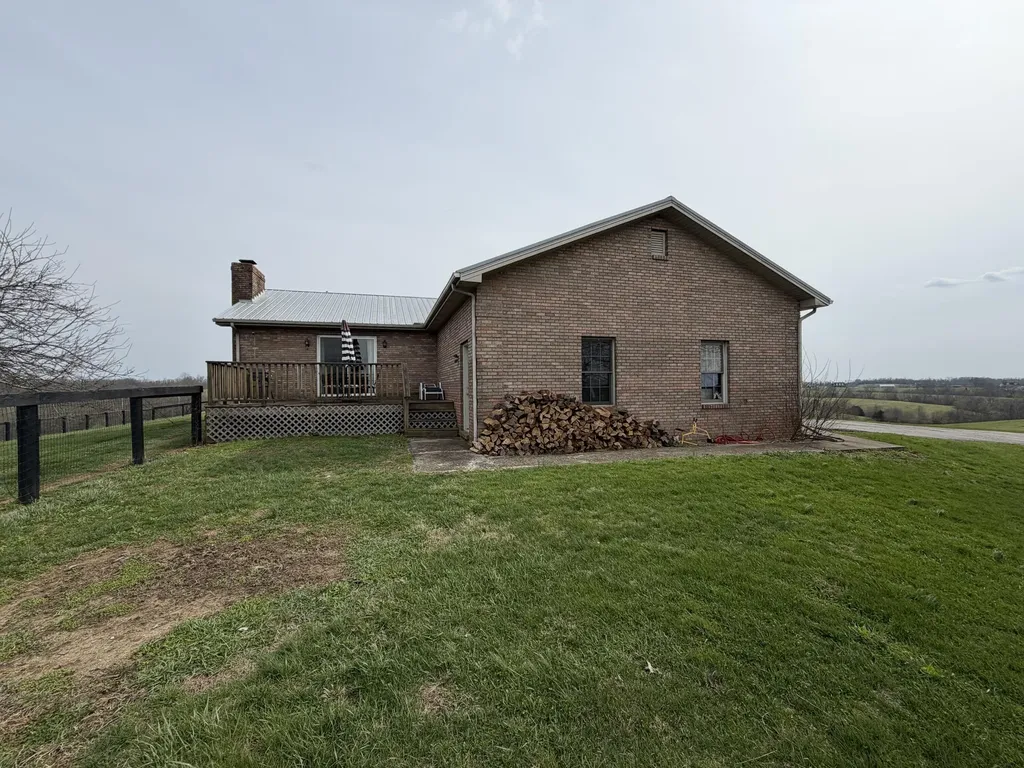 1000 Double M Lane Mt Sterling KY 40353