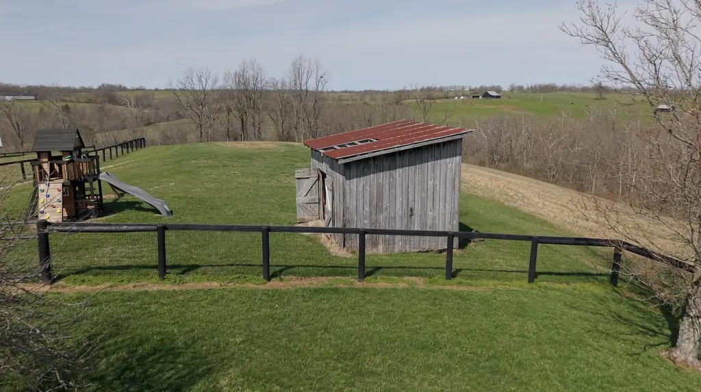 1000 Double M Lane Mt Sterling KY 40353