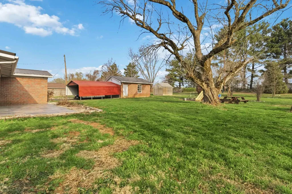 132 Horseshoe Drive Somerset KY 42501