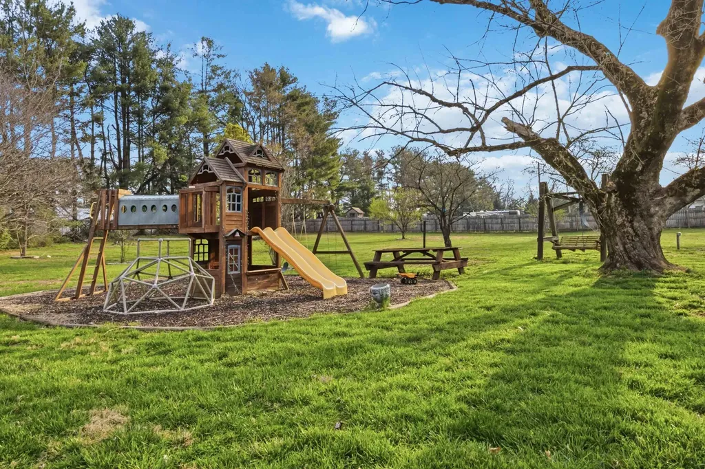 132 Horseshoe Drive Somerset KY 42501