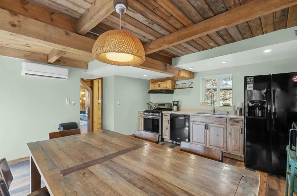 60 Forest View Lane Stanton KY 40380