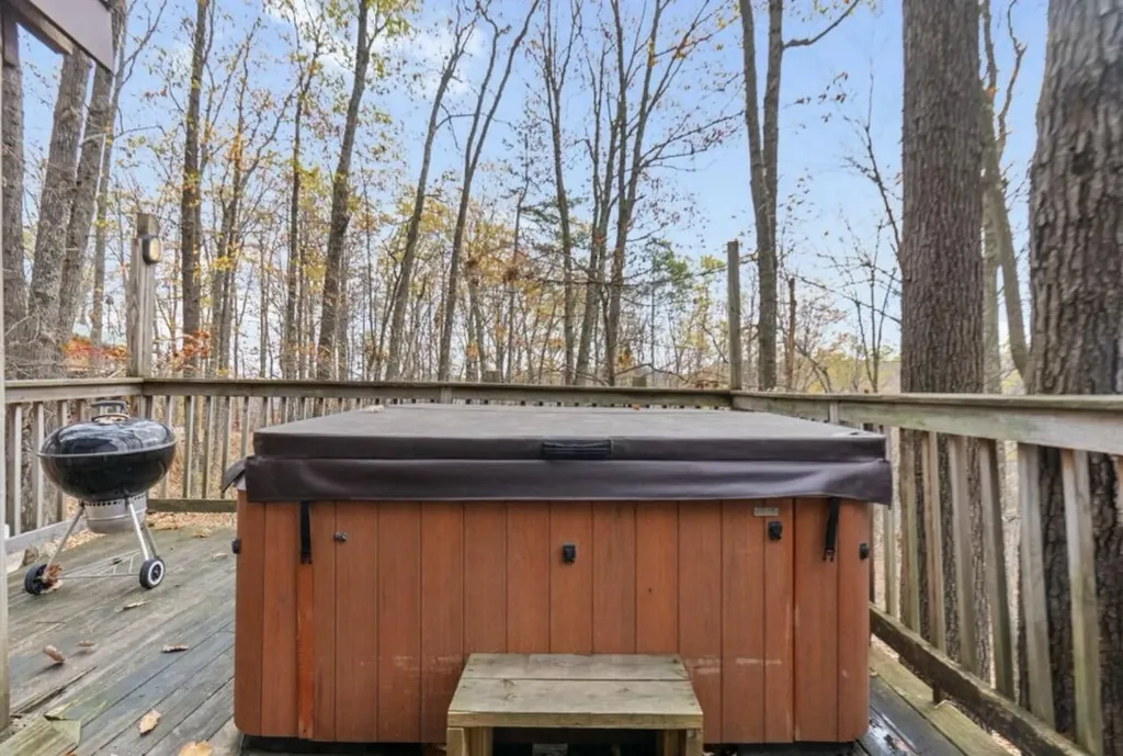 60 Forest View Lane Stanton KY 40380