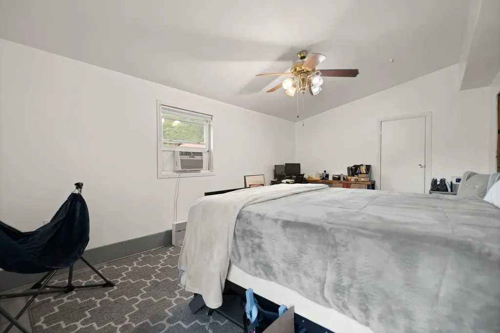 939 Bear Pen Creek Road Campton KY 41301