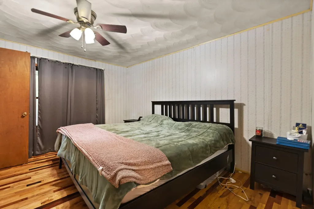 939 Bear Pen Creek Road Campton KY 41301