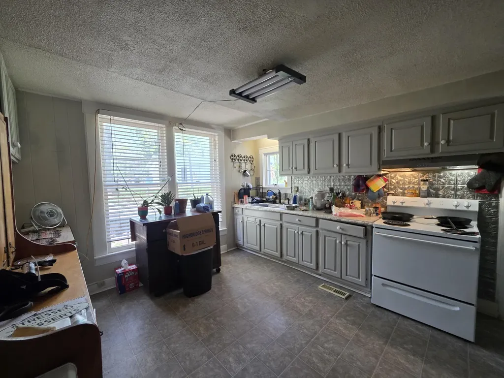 543 Adams Street Danville KY 40422