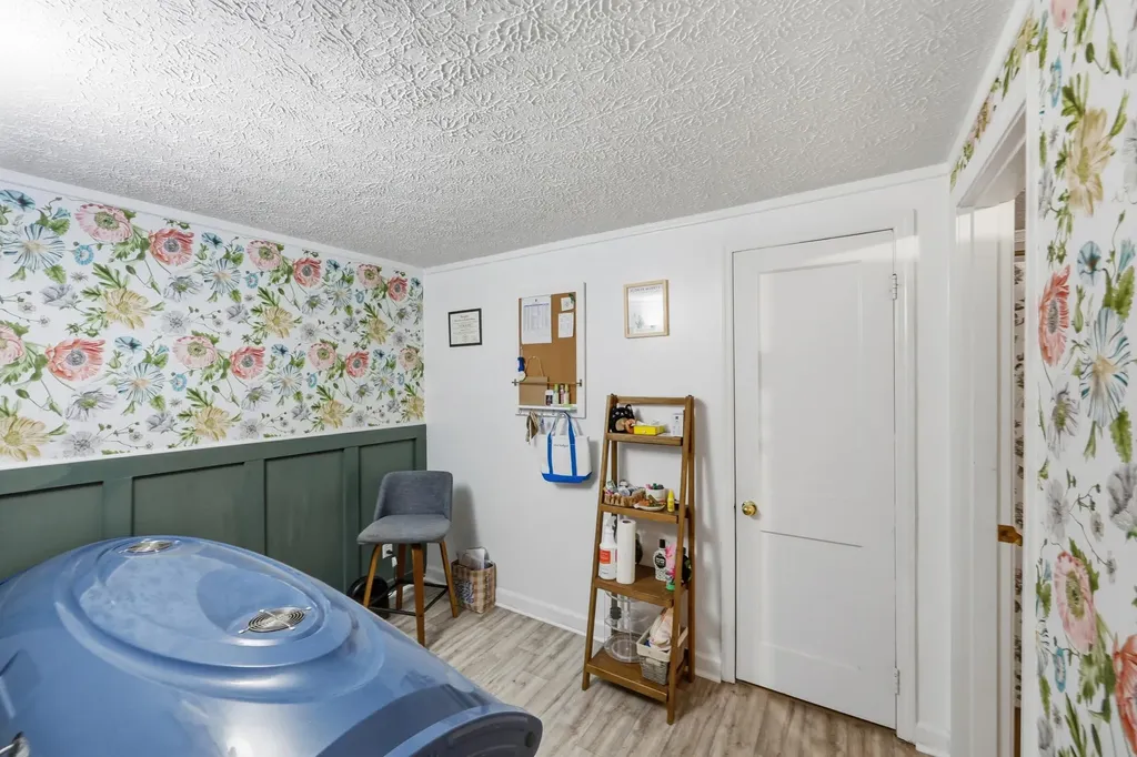 75 Reese Street Irvine KY 40336