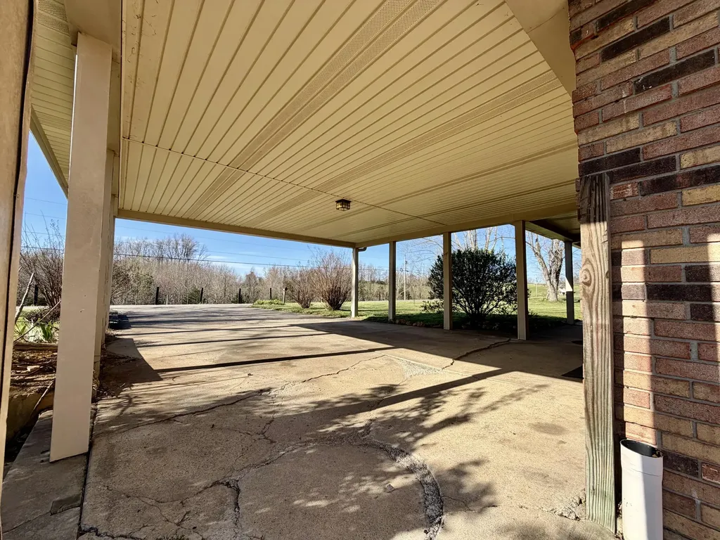 1240 Bowling Ridge Road Brodhead KY 40409
