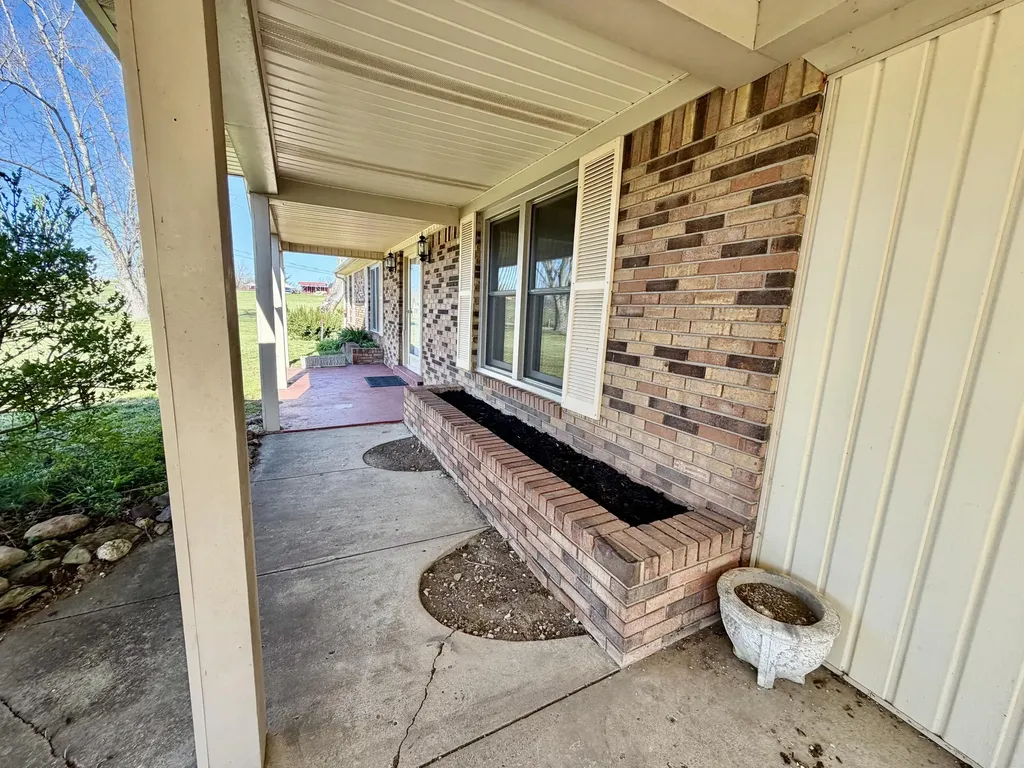 1240 Bowling Ridge Road Brodhead KY 40409