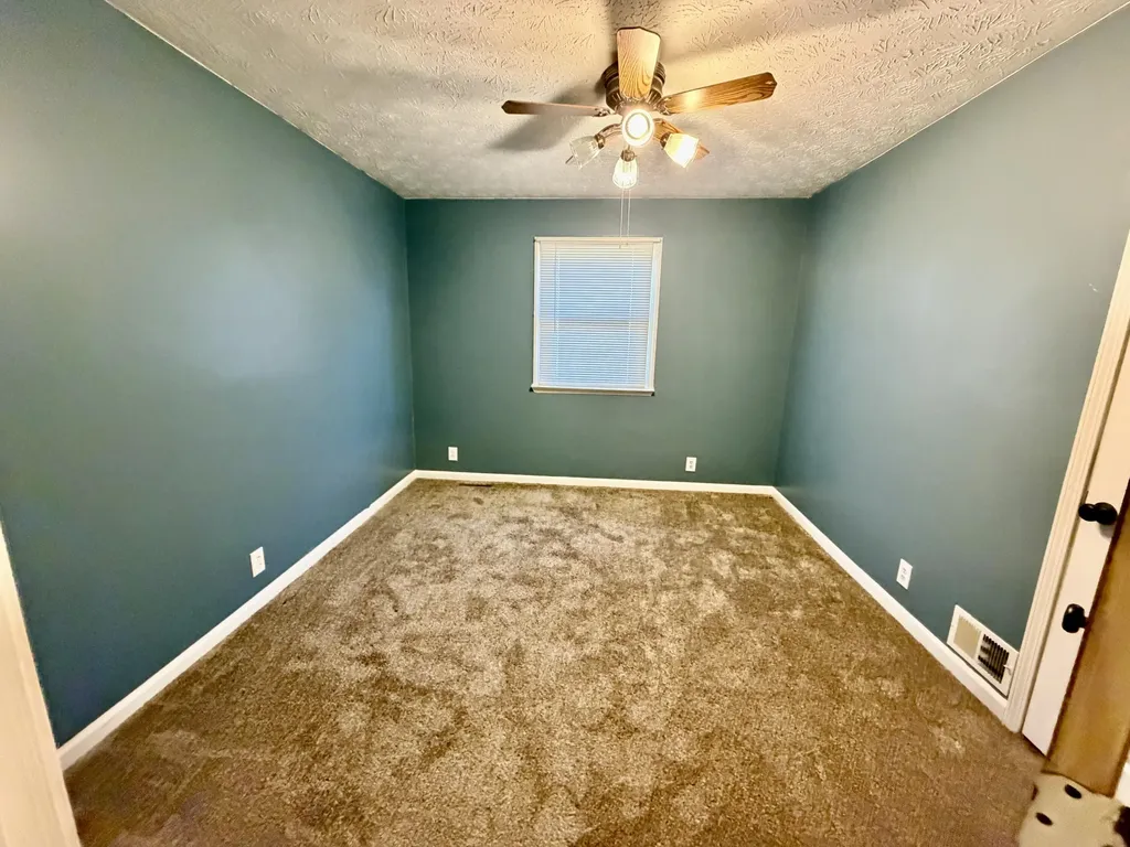1240 Bowling Ridge Road Brodhead KY 40409