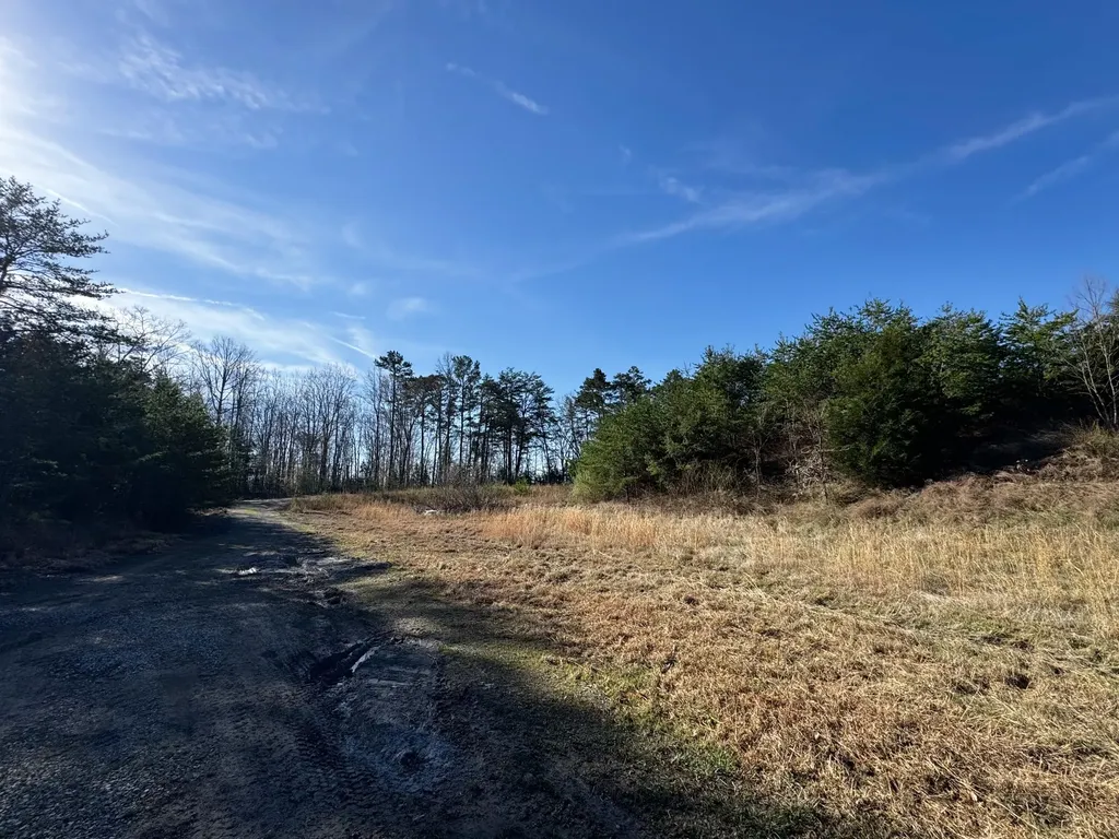 217 Acres Highway 1675 Somerset KY 42501