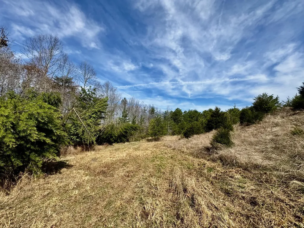 217 Acres Highway 1675 Somerset KY 42501