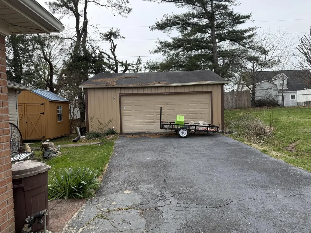 3024 Springs Branch Drive London KY 40744