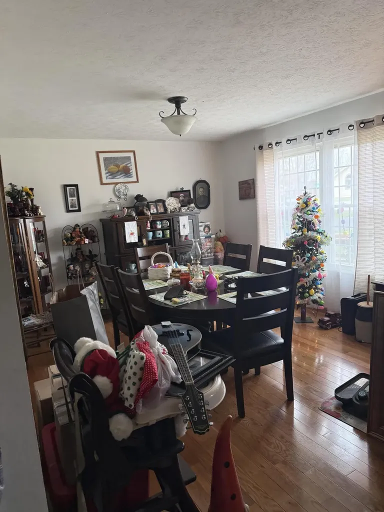 3024 Springs Branch Drive London KY 40744