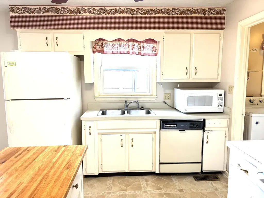 101 Cedar Drive Frankfort KY 40601