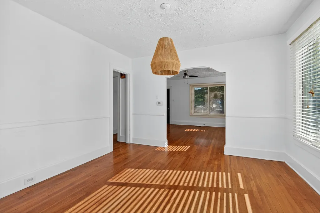 1401 Limestone Lexington KY 40505