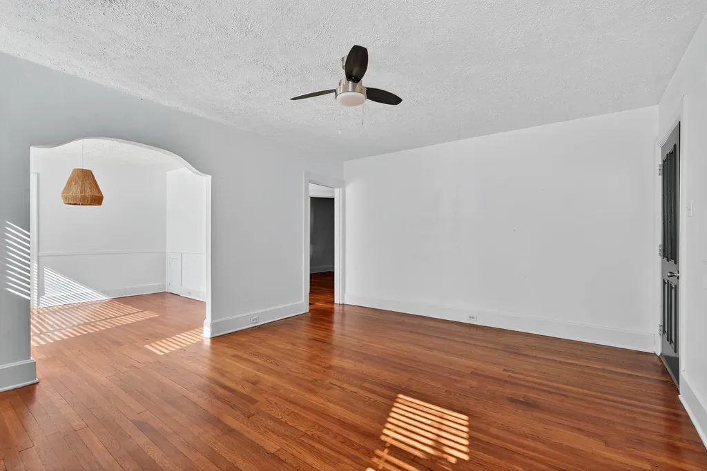 1401 Limestone Lexington KY 40505
