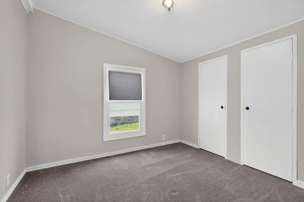 169 Lois Lane Nicholasville KY 40356