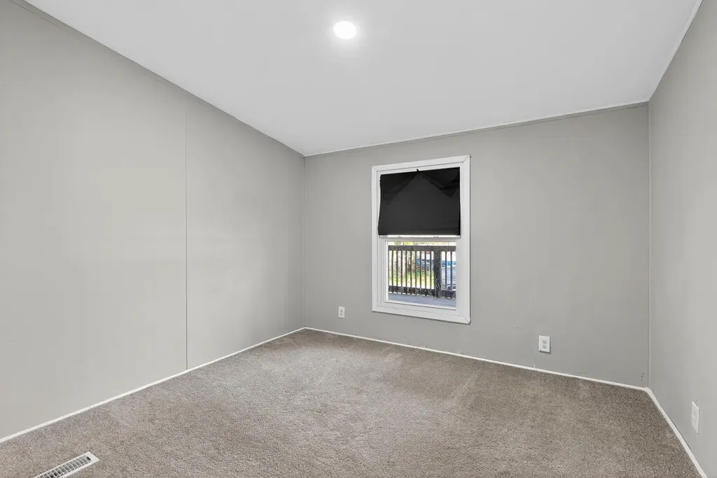 169 Lois Lane Nicholasville KY 40356