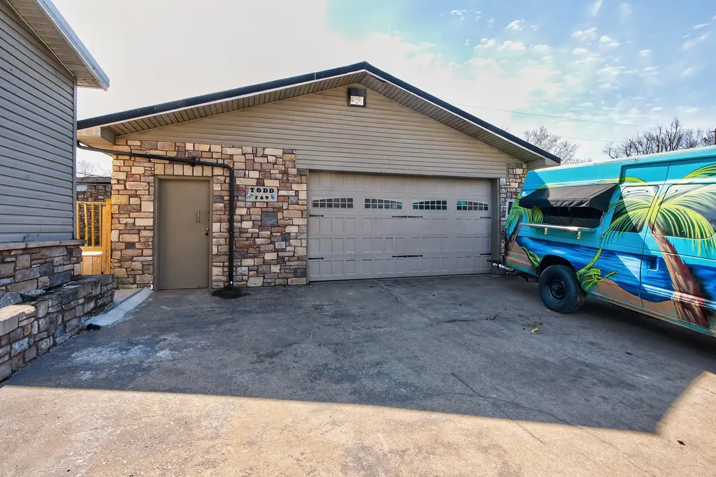 169 Lois Lane Nicholasville KY 40356