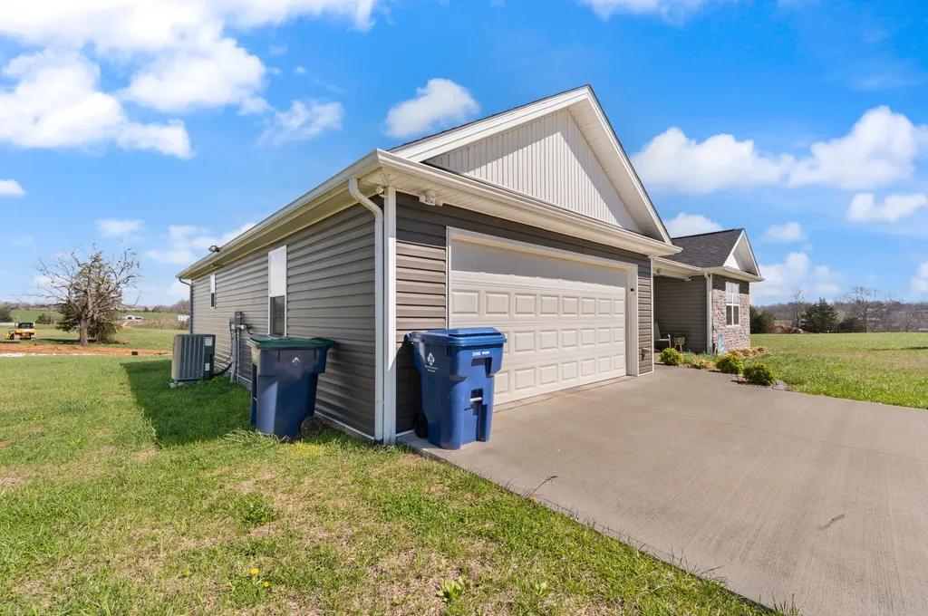 467 Lone Oak Drive Somerset KY 42503