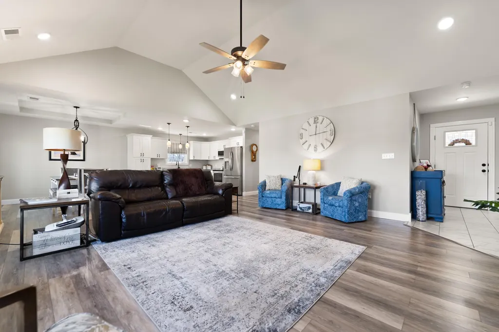 467 Lone Oak Drive Somerset KY 42503