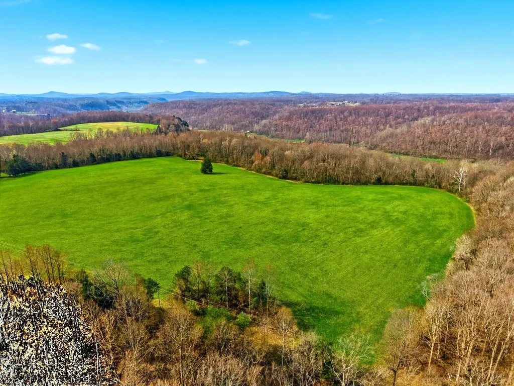 295 Spencer Gabbert Lane Waynesburg KY 40489