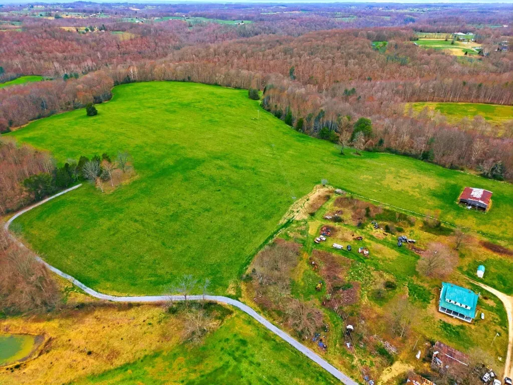 295 Spencer Gabbert Lane Waynesburg KY 40489