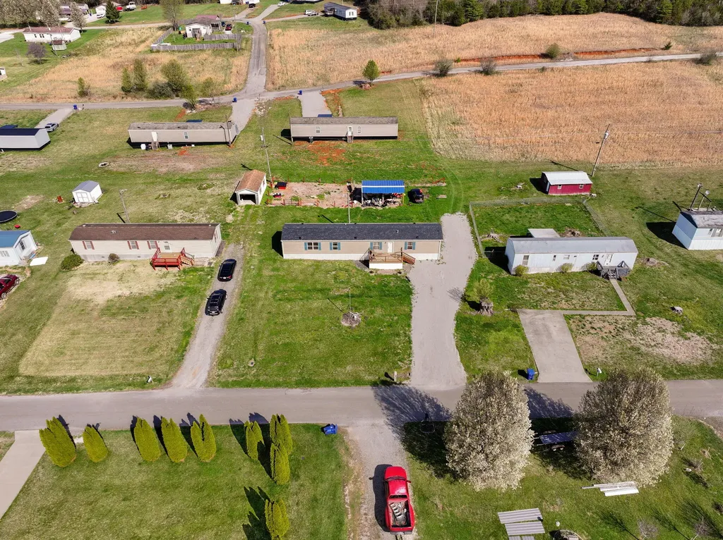 345 Bonnie Blue Lane Bronston KY 42518
