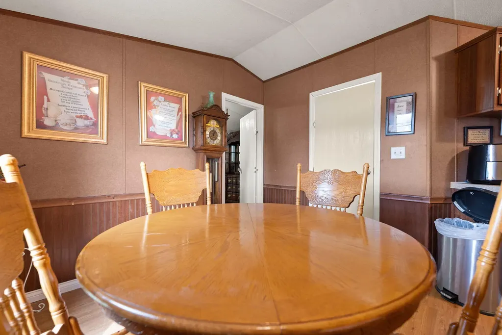 345 Bonnie Blue Lane Bronston KY 42518