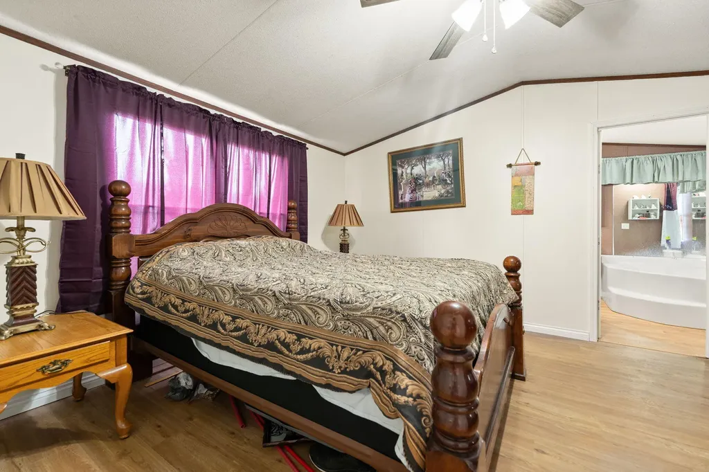 345 Bonnie Blue Lane Bronston KY 42518