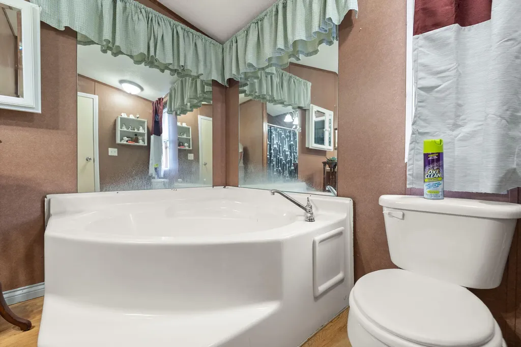345 Bonnie Blue Lane Bronston KY 42518