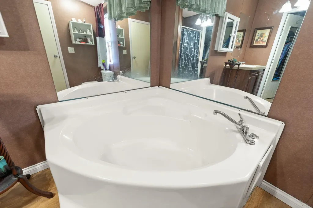 345 Bonnie Blue Lane Bronston KY 42518