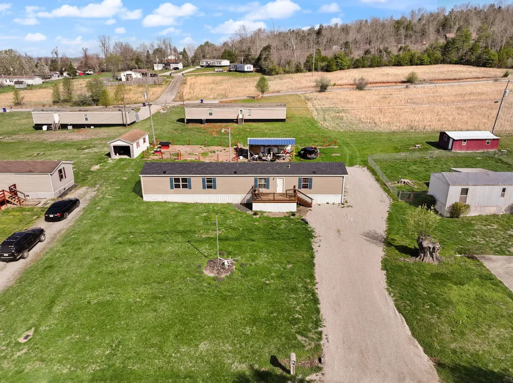 345 Bonnie Blue Lane Bronston KY 42518