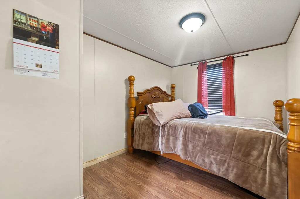 345 Bonnie Blue Lane Bronston KY 42518