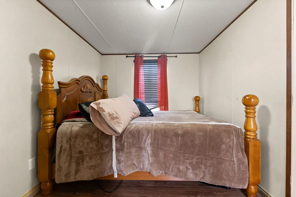 345 Bonnie Blue Lane Bronston KY 42518