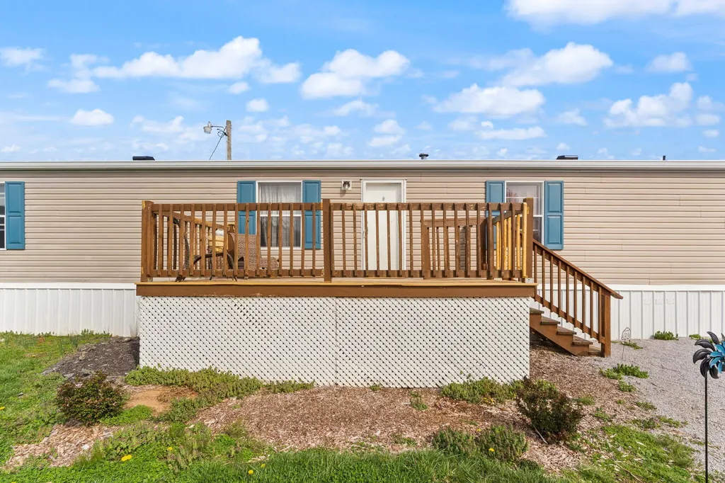 345 Bonnie Blue Lane Bronston KY 42518